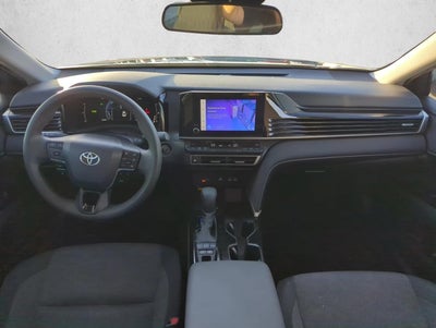 2025 Toyota Camry LE (Natl)