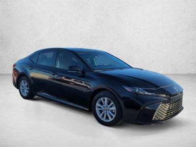 2025 Toyota Camry LE (Natl)