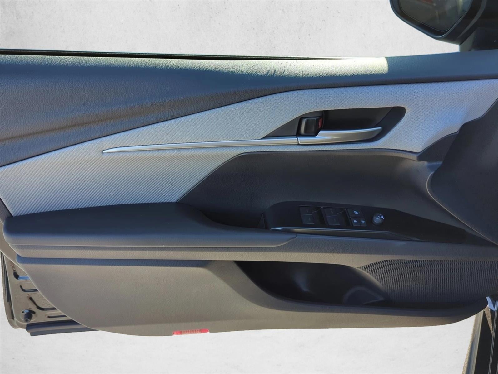 2026 Toyota Camry SE (SE)