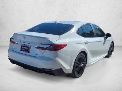 2026 Toyota Camry SE (SE)