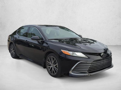 2023 Toyota Camry XLE Auto (SE)