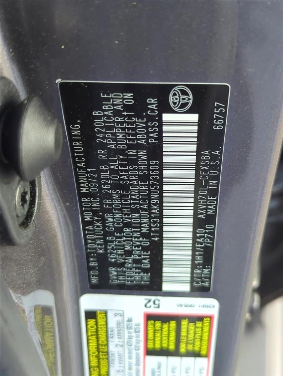 2022 Toyota Camry Hybrid SE CVT (Natl)