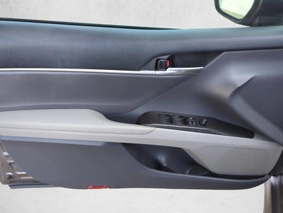 2022 Toyota Camry Hybrid SE CVT (Natl)