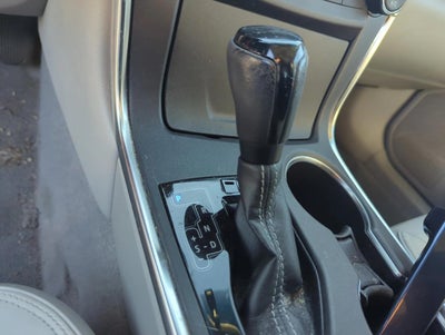 2016 Toyota Camry 4dr Sdn I4 Auto XLE (SE)