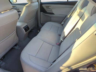 2016 Toyota Camry 4dr Sdn I4 Auto XLE (SE)