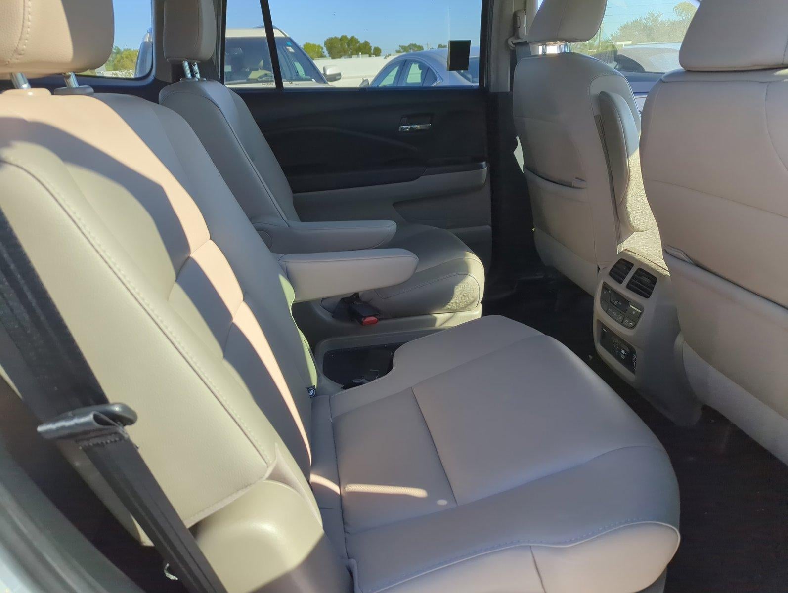 2021 Honda Pilot Touring 7-Passenger AWD