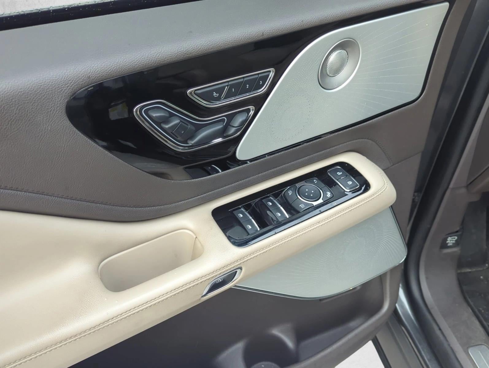 2020 Lincoln Aviator Reserve AWD