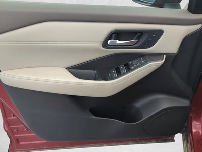 2023 Nissan Rogue FWD SL