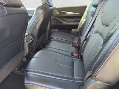 2023 INFINITI QX60 LUXE AWD