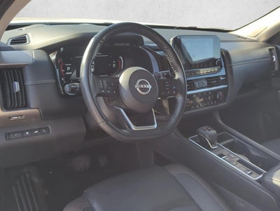2024 Nissan Pathfinder Platinum 2WD