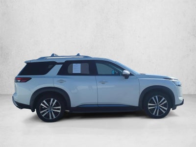 2024 Nissan Pathfinder Platinum 2WD