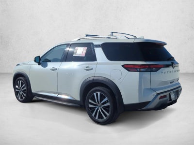 2024 Nissan Pathfinder Platinum 2WD