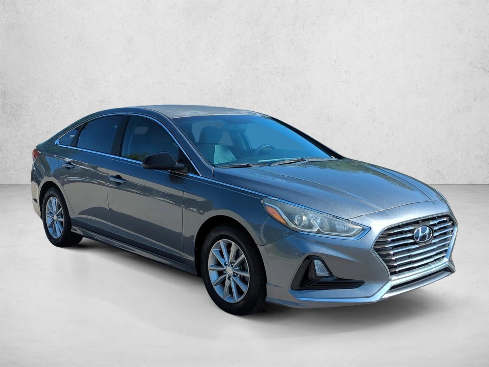 2018 Hyundai SONATA SE 2.4L