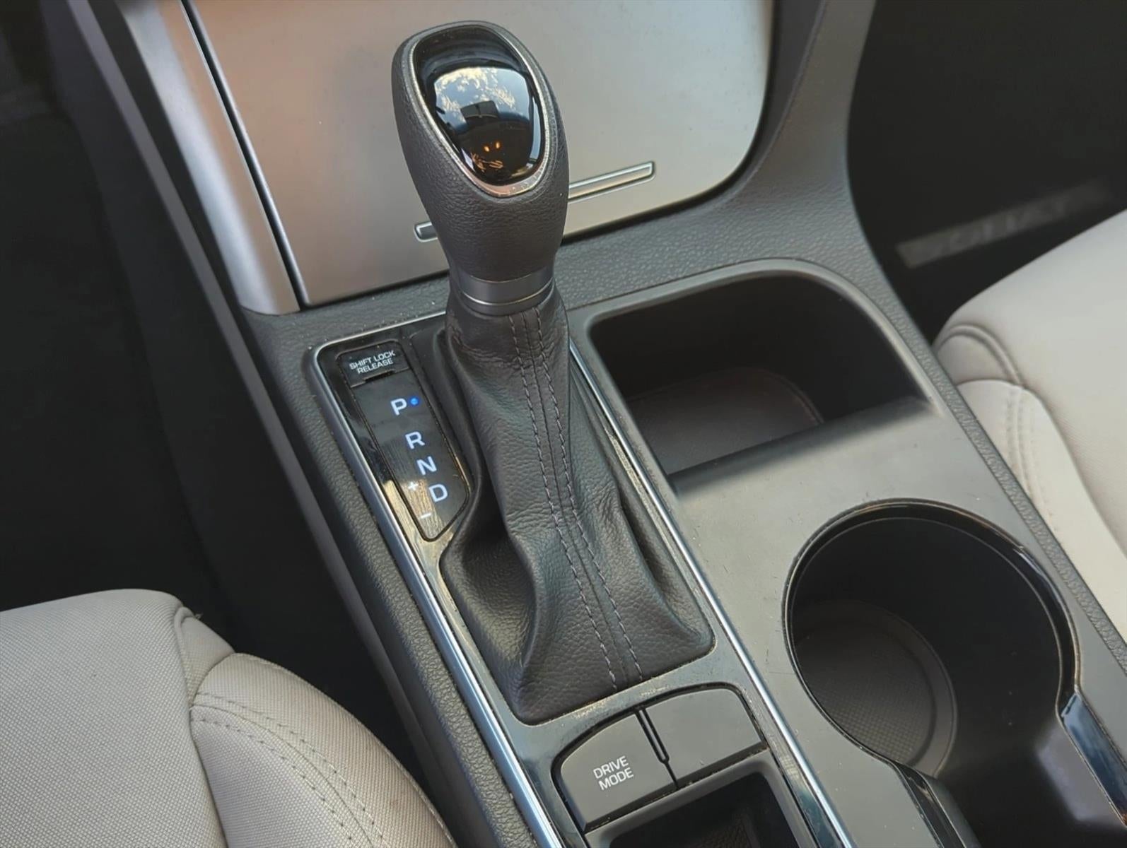 2016 Hyundai SONATA 4dr Sdn 2.4L