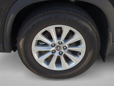 2025 Toyota Grand Highlander XLE FWD (Natl)