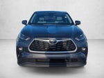 2022 Toyota Highlander LE AWD (SE)