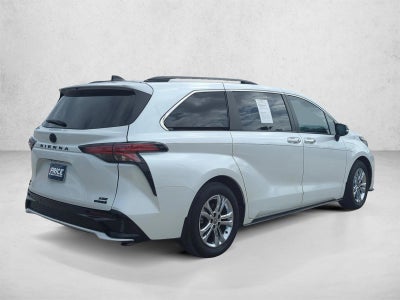 2023 Toyota Sienna XSE 25th Anniversary AWD 7-Passenger (Natl)