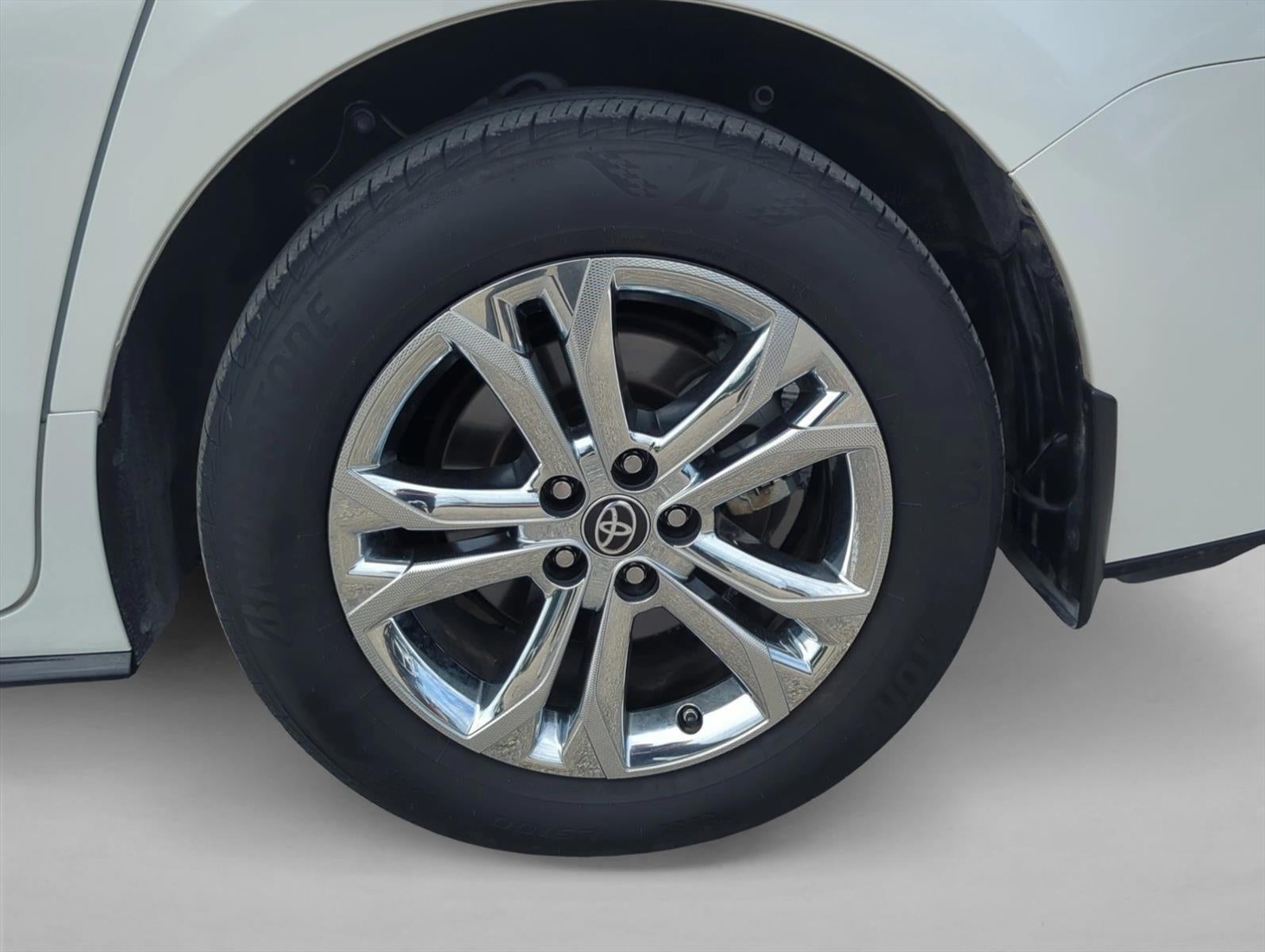 2023 Toyota Sienna XSE 25th Anniversary AWD 7-Passenger (Natl)