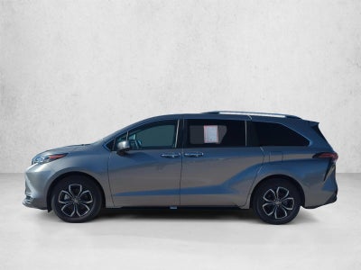 2026 Toyota Sienna Platinum AWD 7-Passenger (GS)