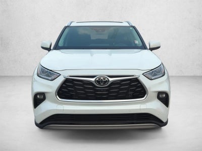 2022 Toyota Highlander Platinum AWD (Natl)
