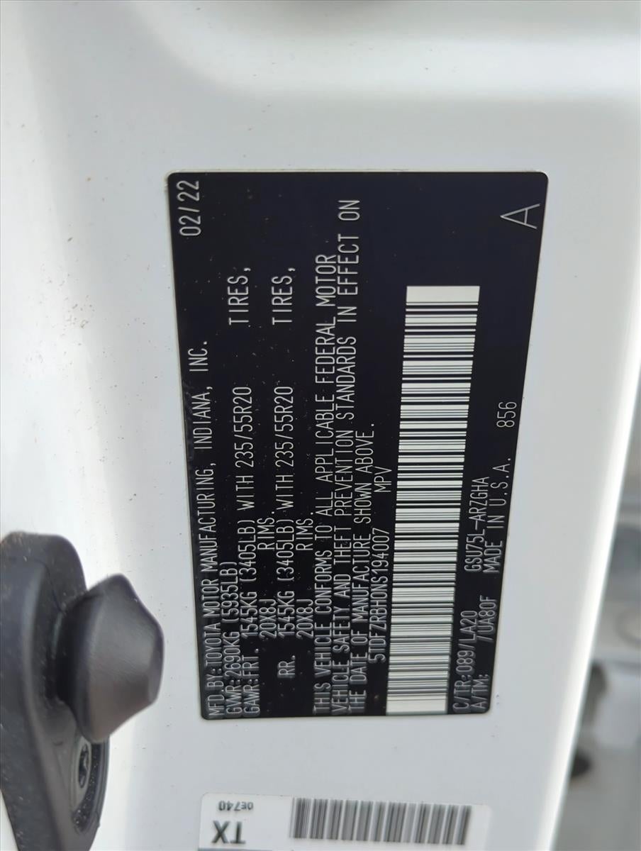 2022 Toyota Highlander Platinum AWD (Natl)