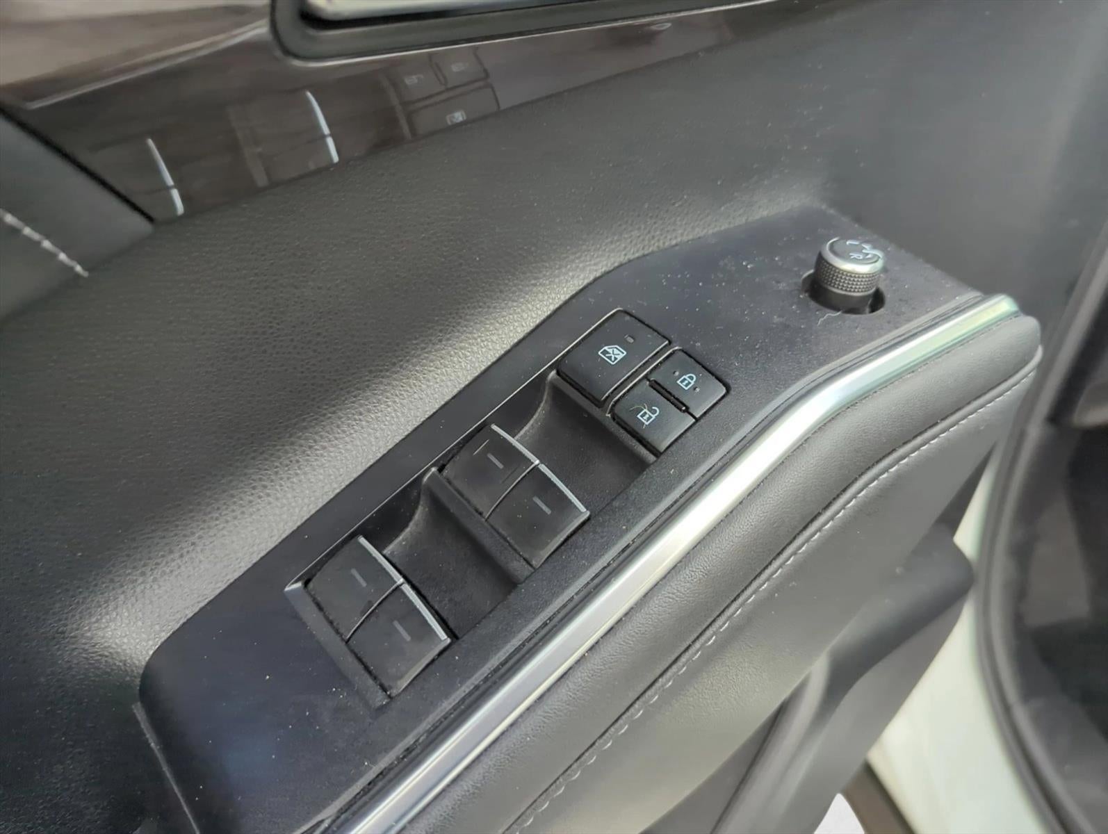 2022 Toyota Highlander Platinum AWD (Natl)