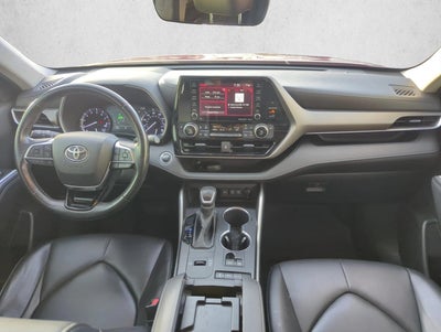 2020 Toyota Highlander XLE FWD (Natl)