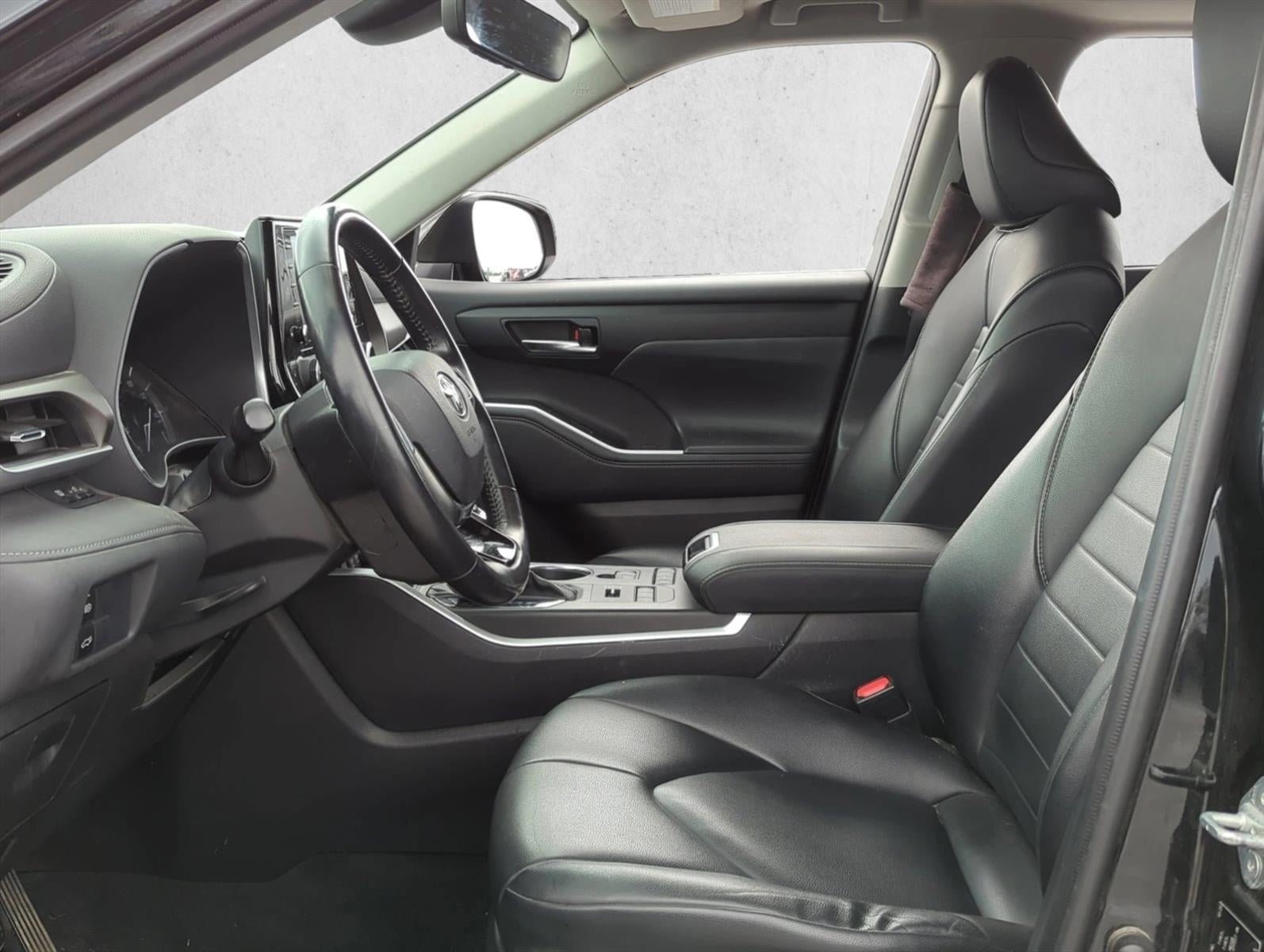 2021 Toyota Highlander XLE AWD (Natl)