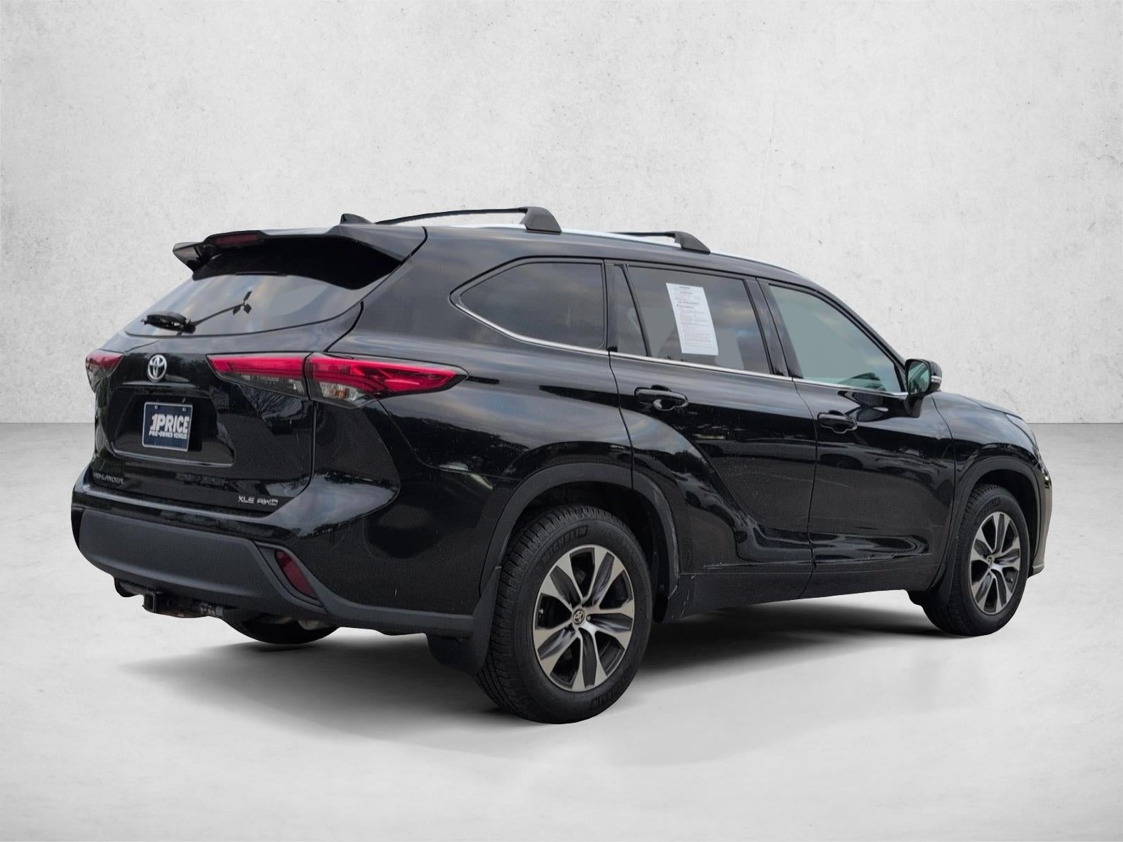 2021 Toyota Highlander XLE AWD (Natl)