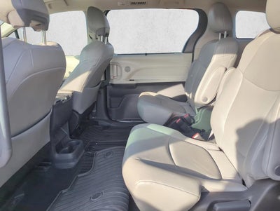 2023 Toyota Sienna XLE FWD 8-Passenger (Natl)