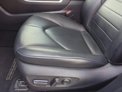 2024 Toyota Highlander XLE FWD (Natl)