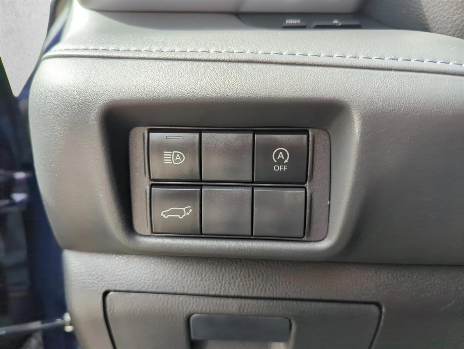2023 Toyota Highlander XLE FWD (Natl)