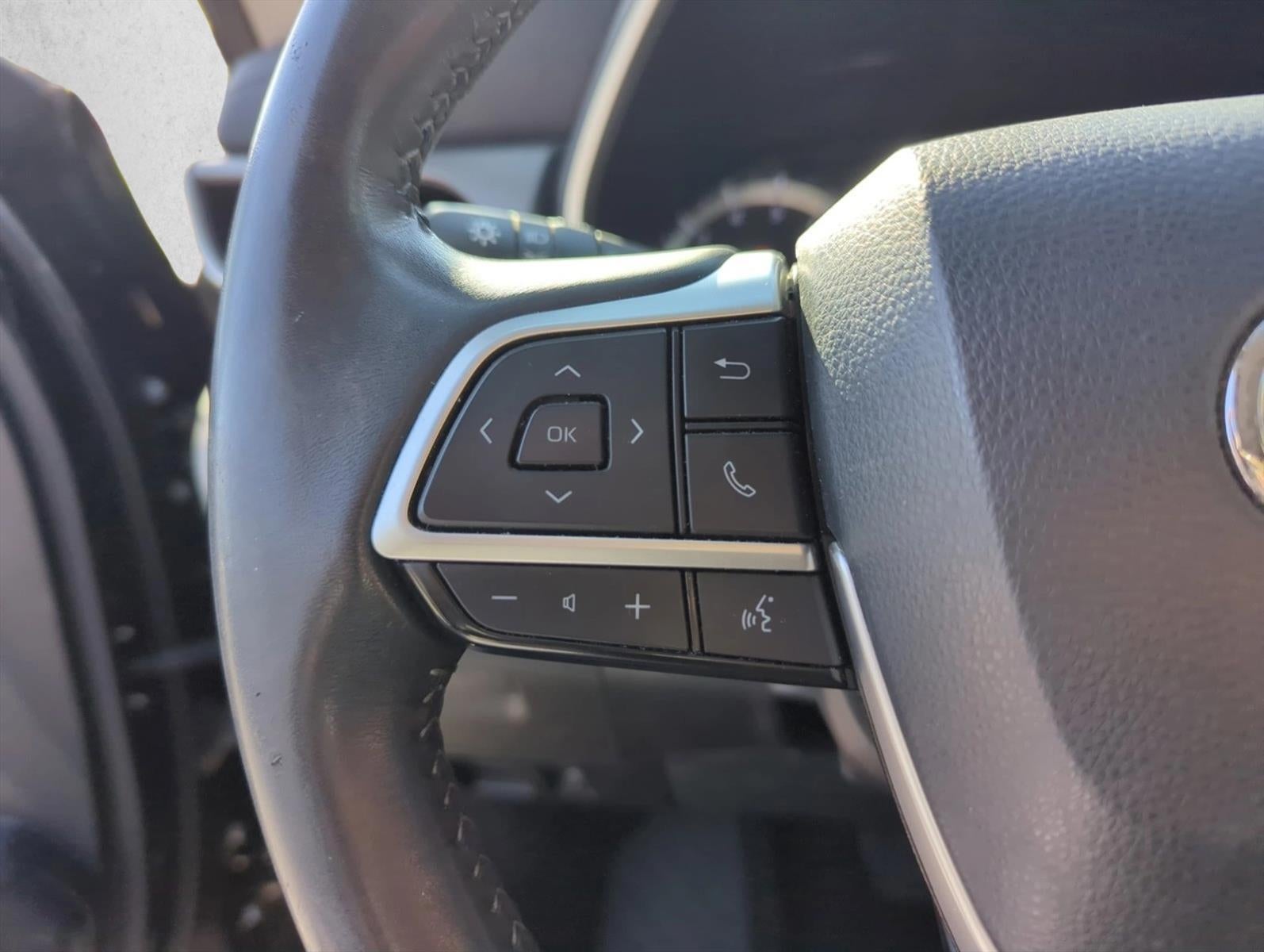 2023 Toyota Highlander XLE FWD (Natl)