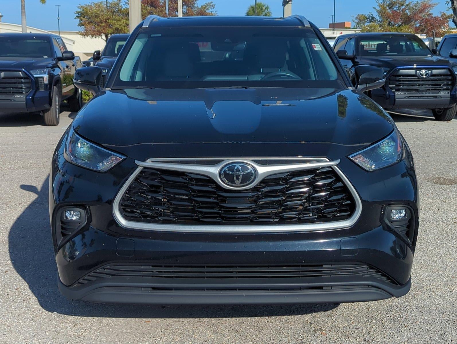 2023 Toyota Highlander XLE FWD (Natl)