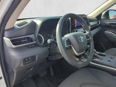 2024 Toyota Highlander LE FWD (GS)
