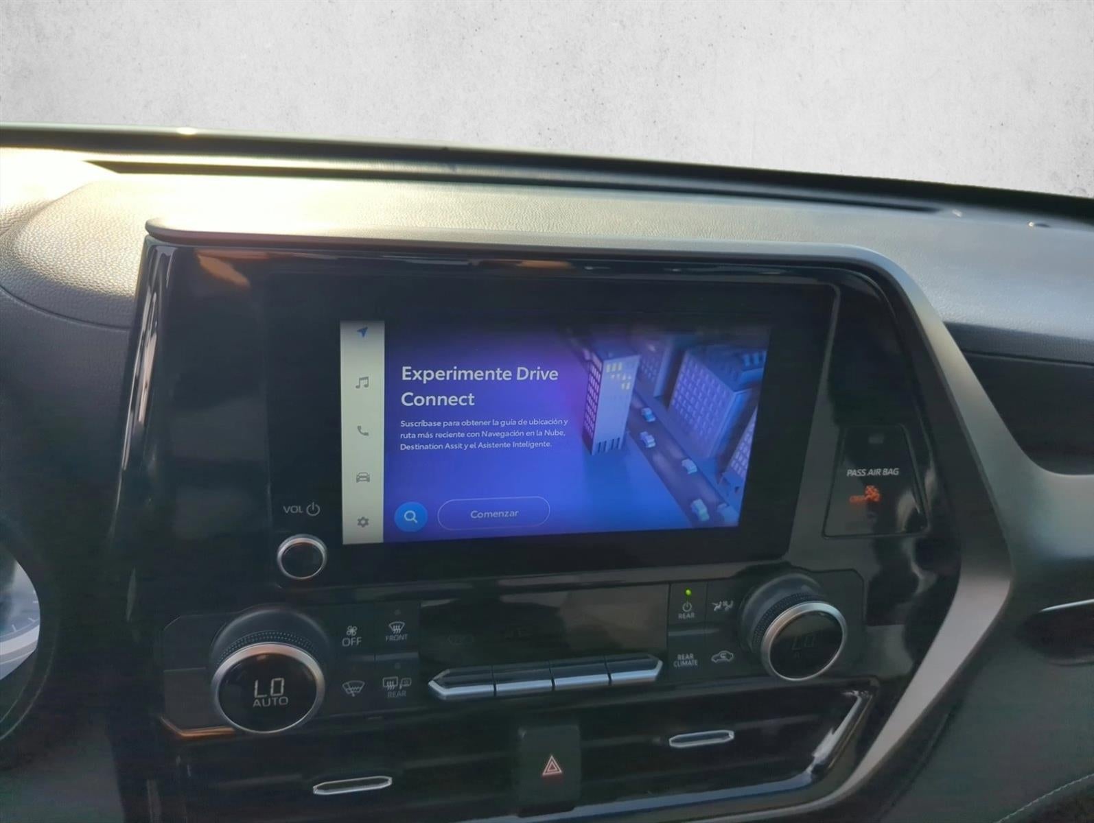 2024 Toyota Highlander LE FWD (GS)