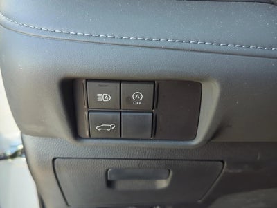 2023 Toyota Highlander XLE FWD (Natl)