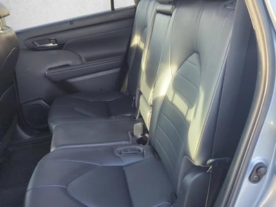 2023 Toyota Highlander XLE FWD (Natl)