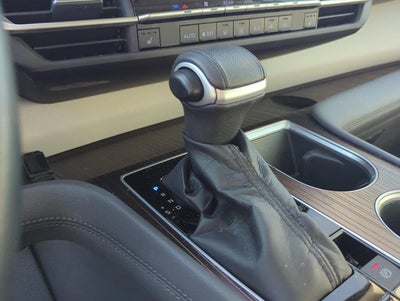 2023 Toyota Sienna XLE FWD 8-Passenger (Natl)