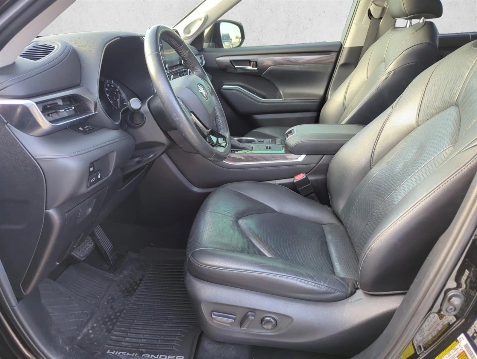 2020 Toyota Highlander Limited FWD (GS)