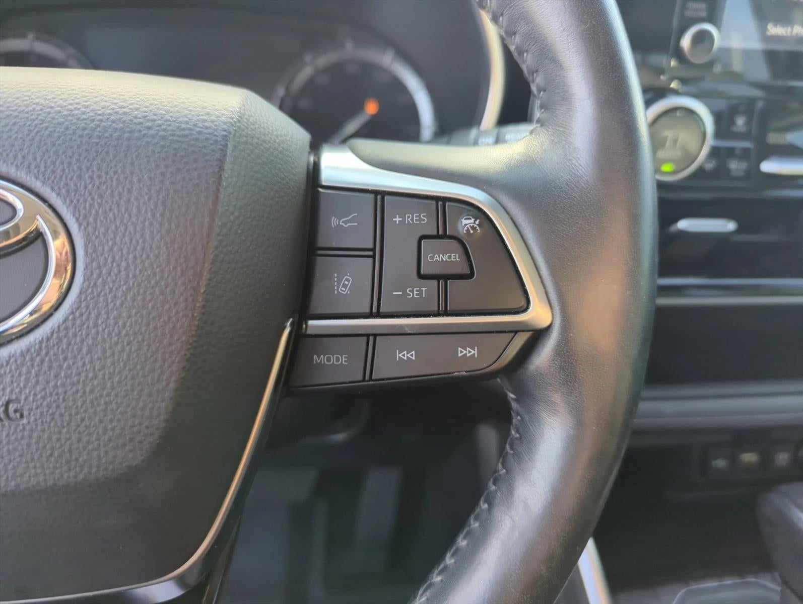 2020 Toyota Highlander Limited FWD (GS)