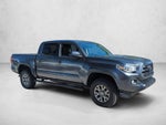 2017 Toyota Tacoma SR5 Double Cab 5' Bed V6 4x2 AT (GS)