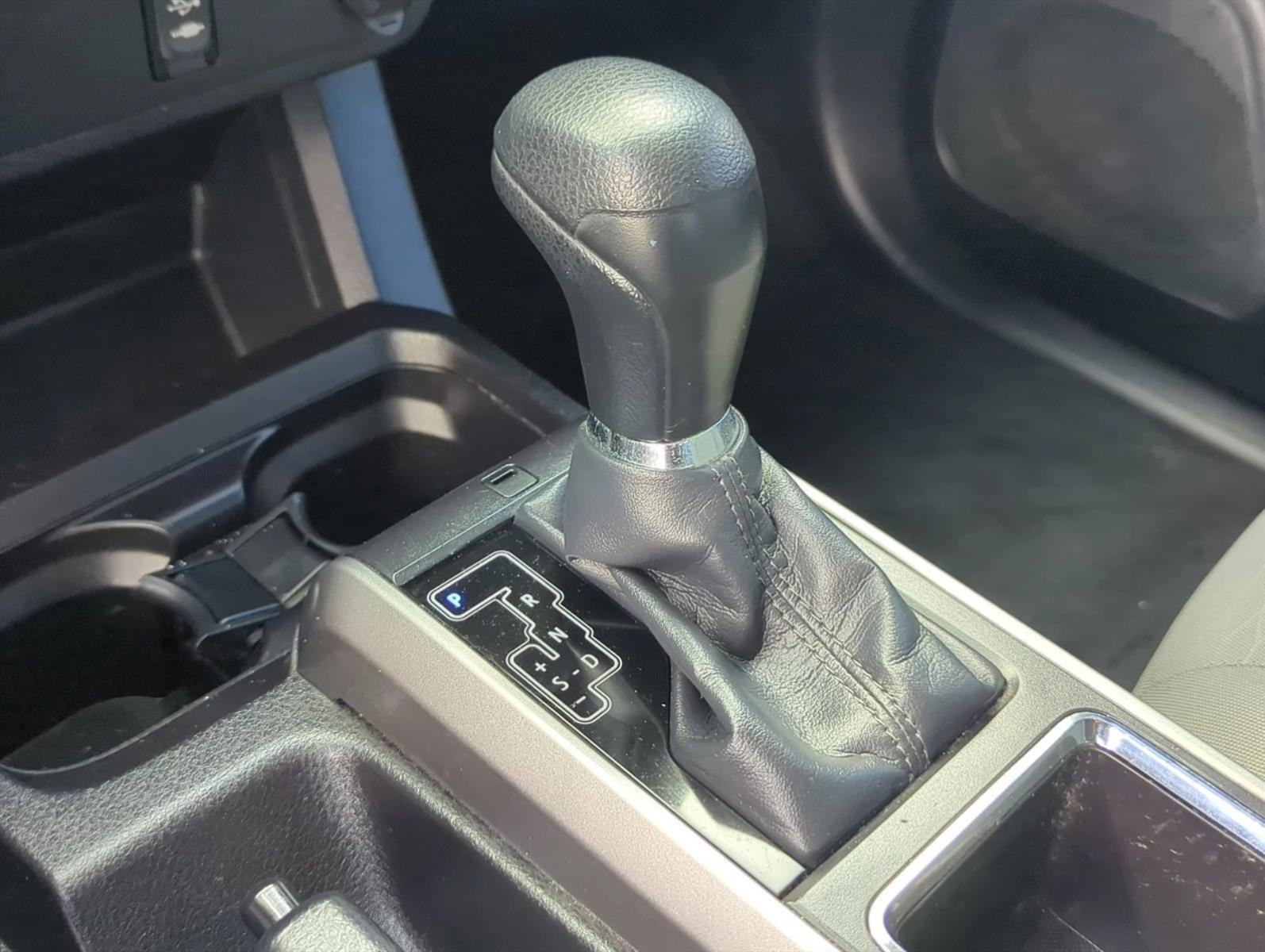 2016 Toyota Tacoma 2WD Double Cab Short Bed V6 Automatic SR5 (GS)