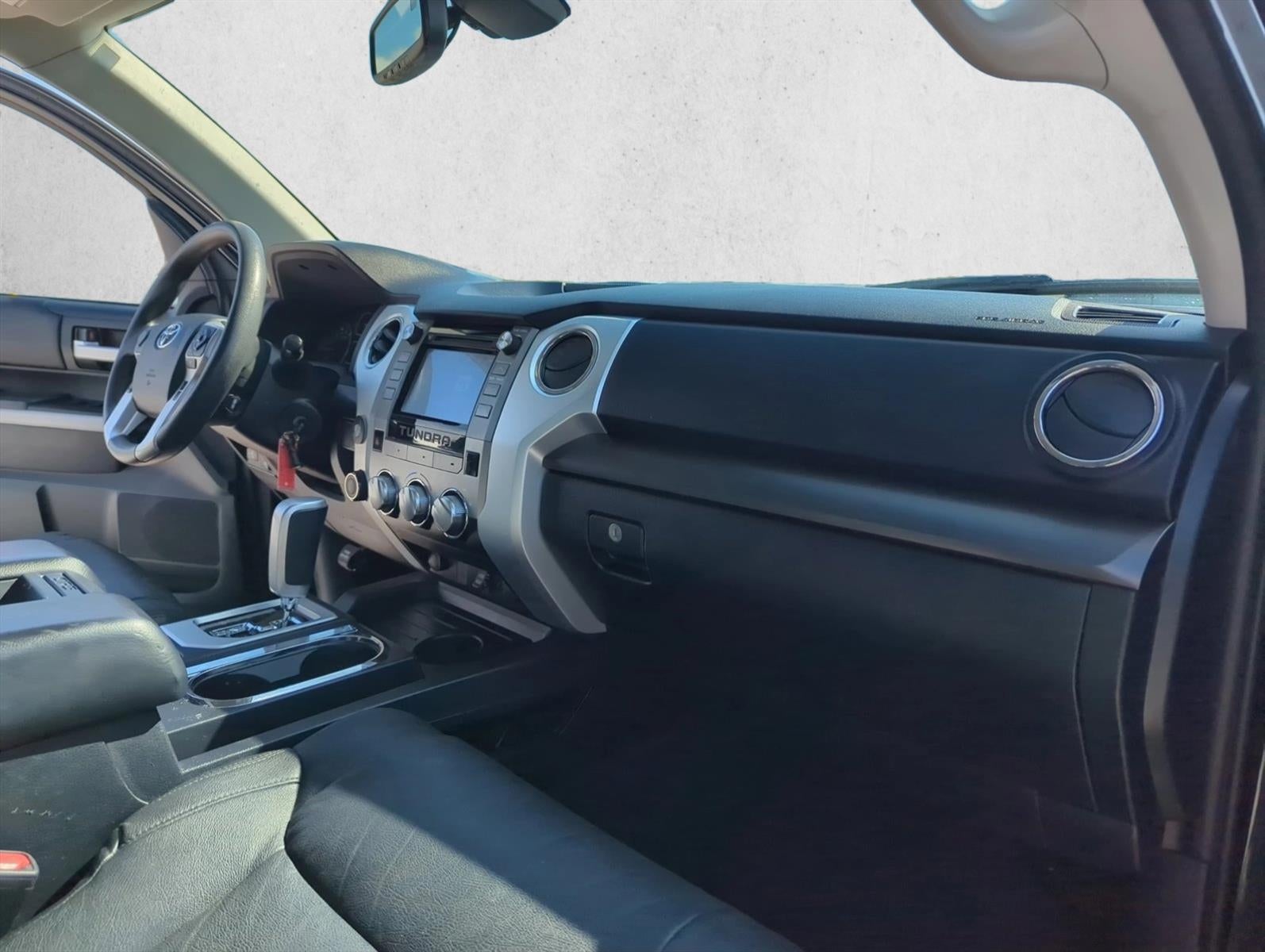 2019 Toyota Tundra 4WD 4WD SR5 CrewMax 5.5' Bed 5.7L FFV (SE)