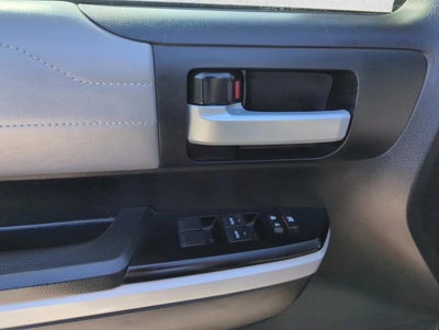 2021 Toyota Tundra 2WD 2WD Limited CrewMax 5.5' Bed 5.7L (GS)