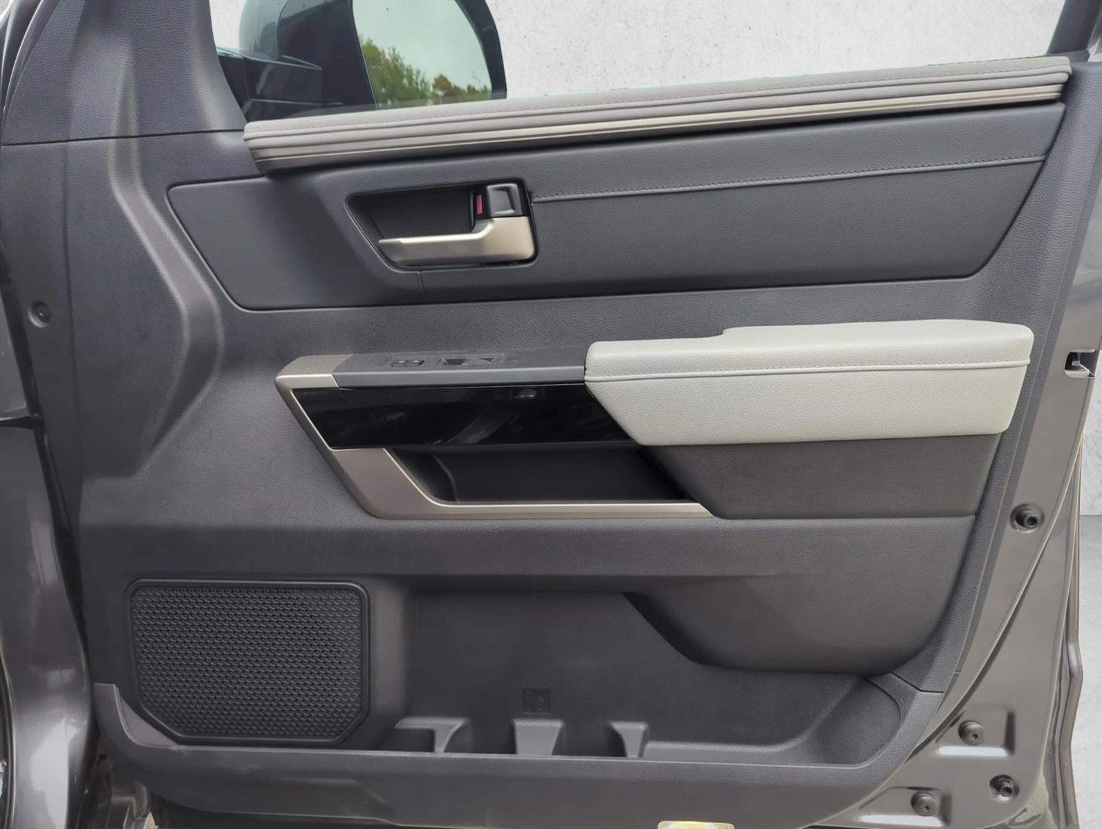 2024 Toyota Tundra 2WD 2WD Limited CrewMax 5.5' Bed (Natl)