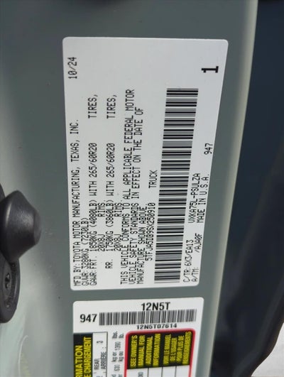 2025 Toyota Tundra 4WD 4WD Limited CrewMax 5.5' Bed (Natl)