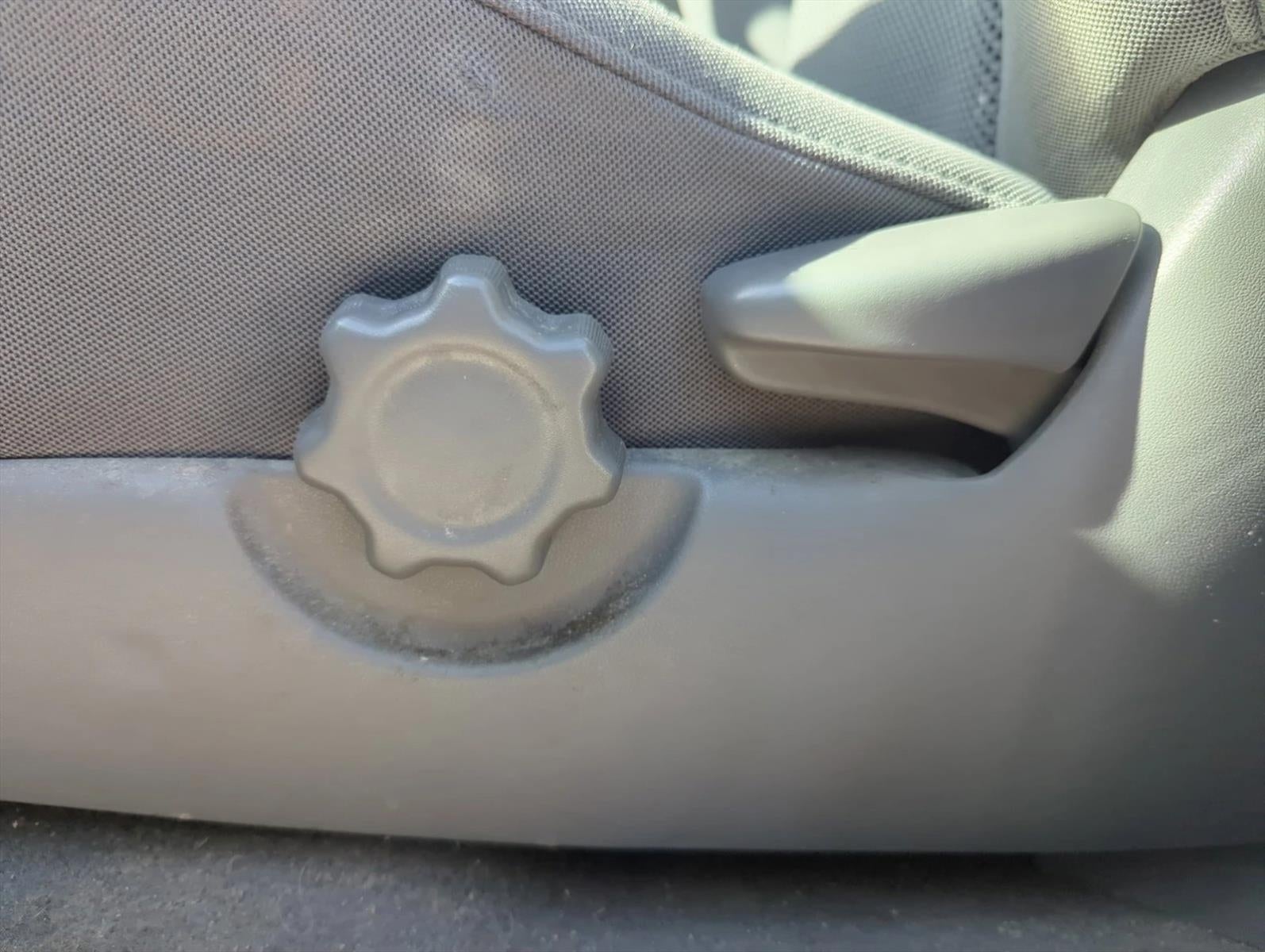 2011 Toyota Tacoma 4WD Access Cab Standard Bed V6 Automatic (Natl)