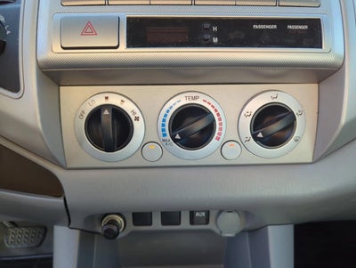 2011 Toyota Tacoma 4WD Access Cab Standard Bed V6 Automatic (Natl)