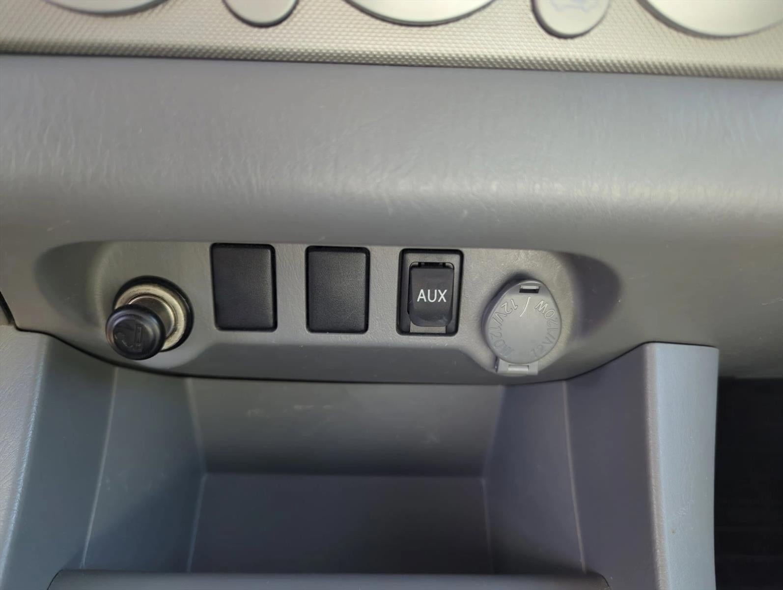 2011 Toyota Tacoma 4WD Access Cab Standard Bed V6 Automatic (Natl)